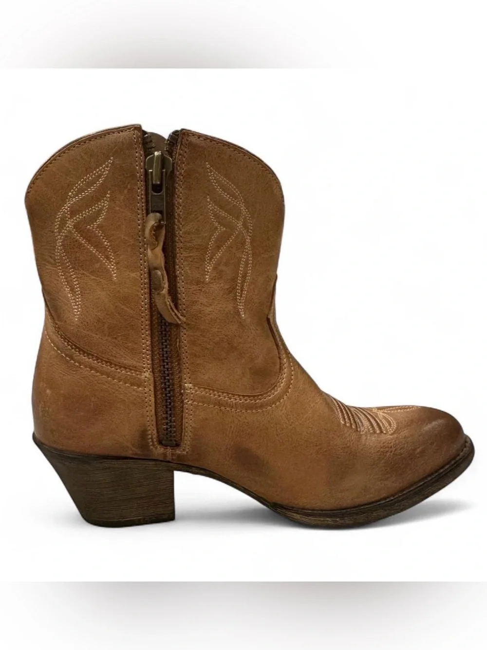 Ariat Women’s Darling Short Brown Leather Block Heel Western Booties Sz US 6.5B